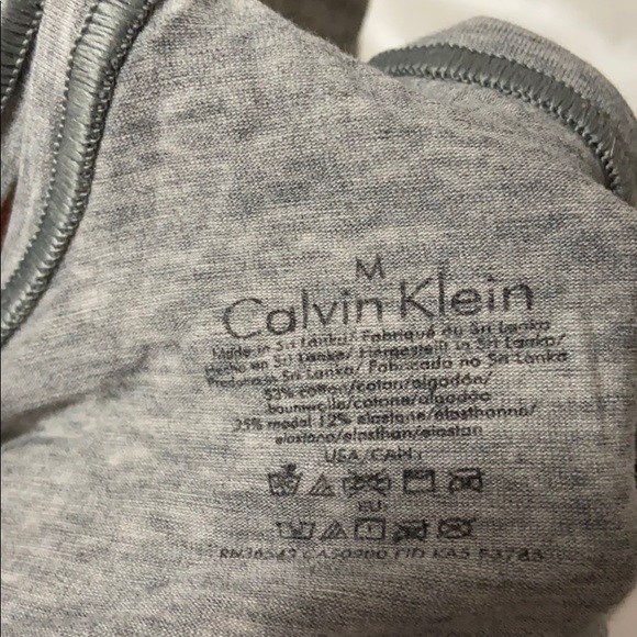 Sports Bra - Picture 3 of 3